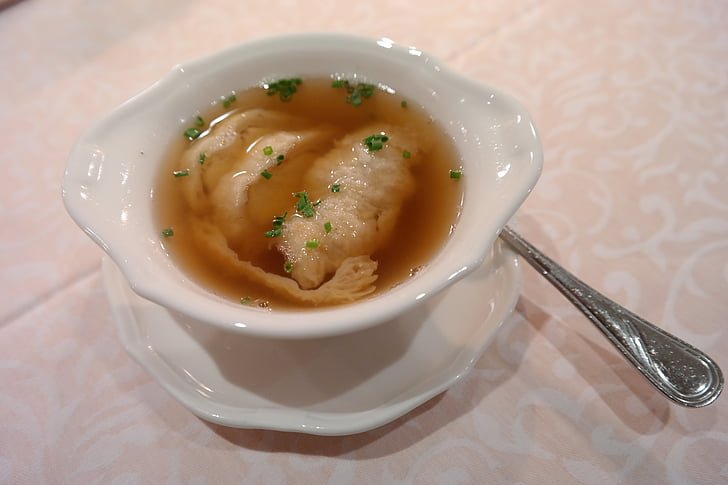 Receitas de sopas e caldos para os dias mais frios